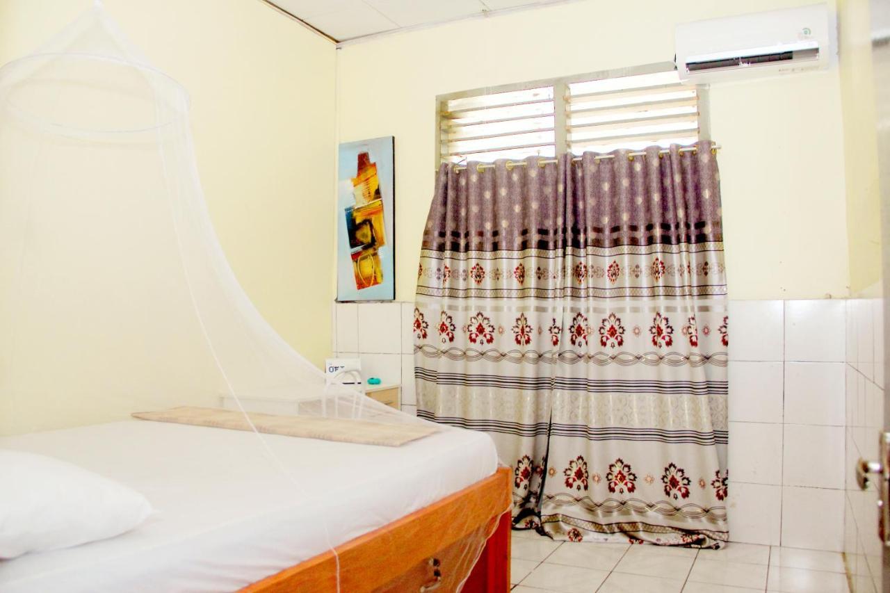 Rumah Singgah Manado Kültér fotó